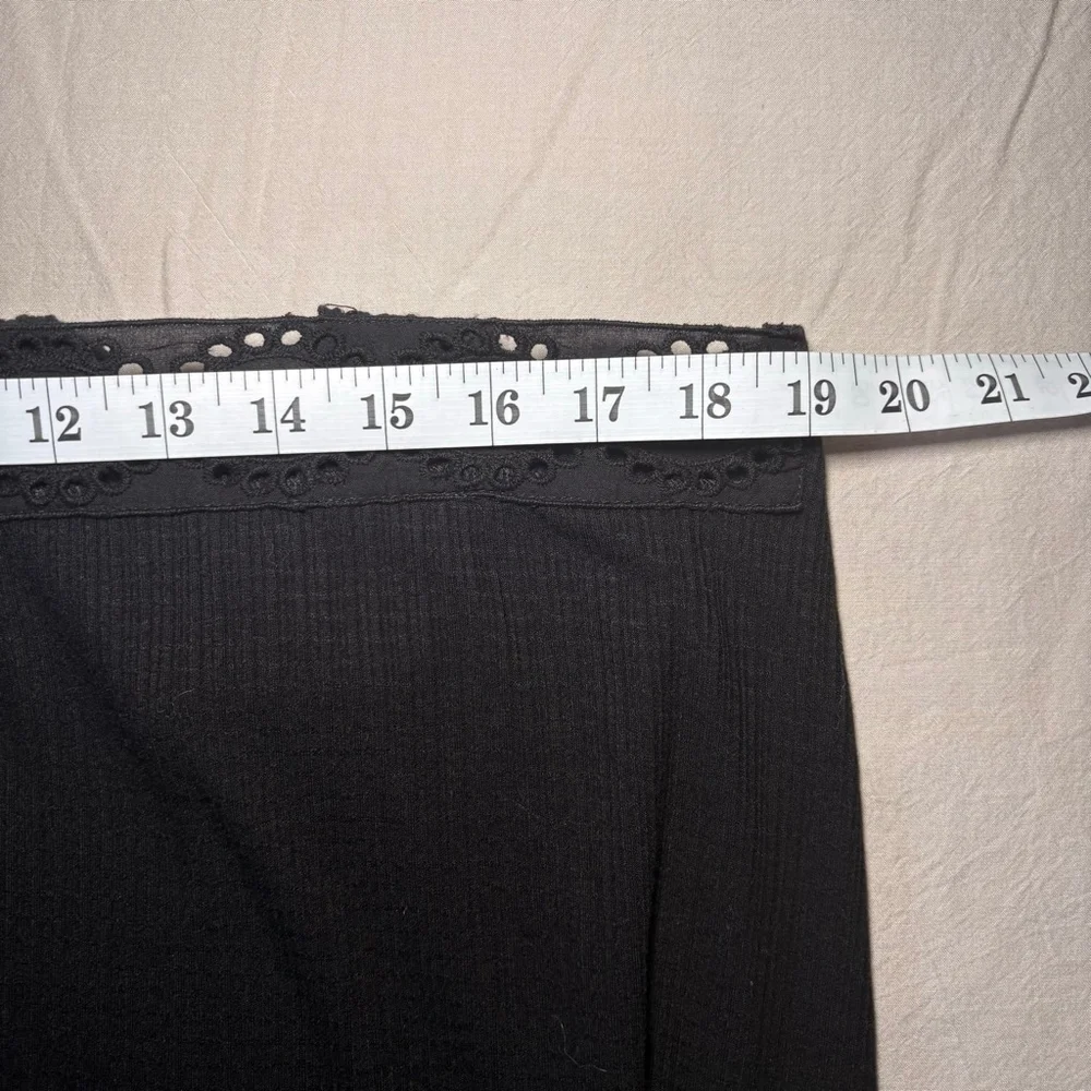 Women's TORRID Black‎ Ribbed Eyelet Tank Top Size 00